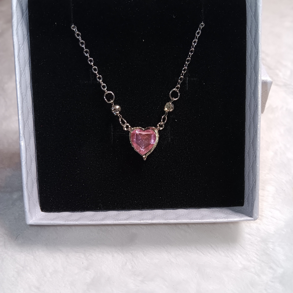 Elegant Pink Heart Necklace